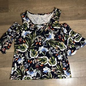 Floral Shirt blouse Shoulder off
